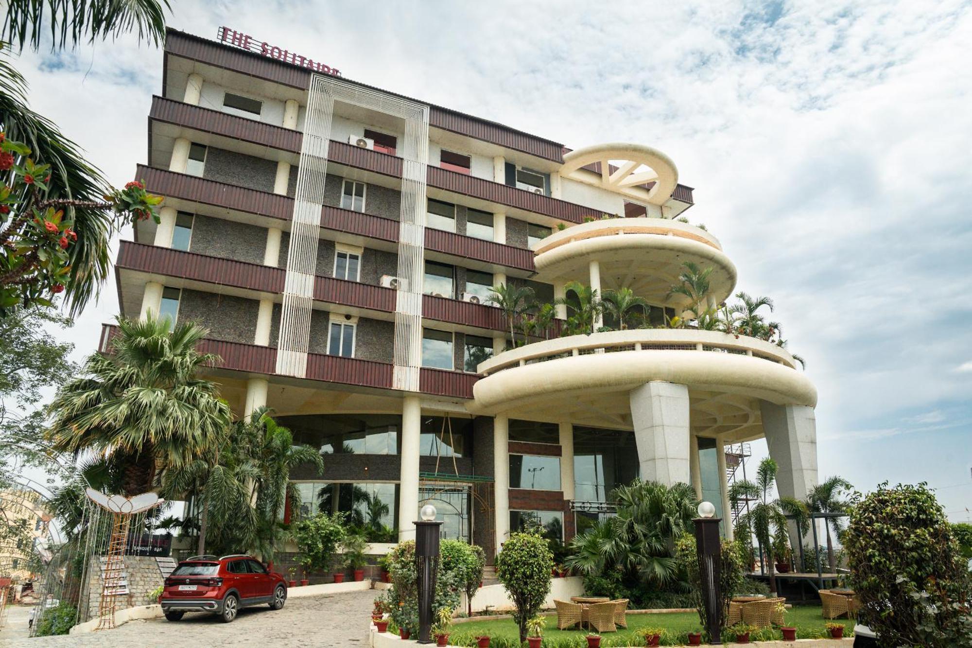 The Solitaire Dehradun Zewnętrze zdjęcie